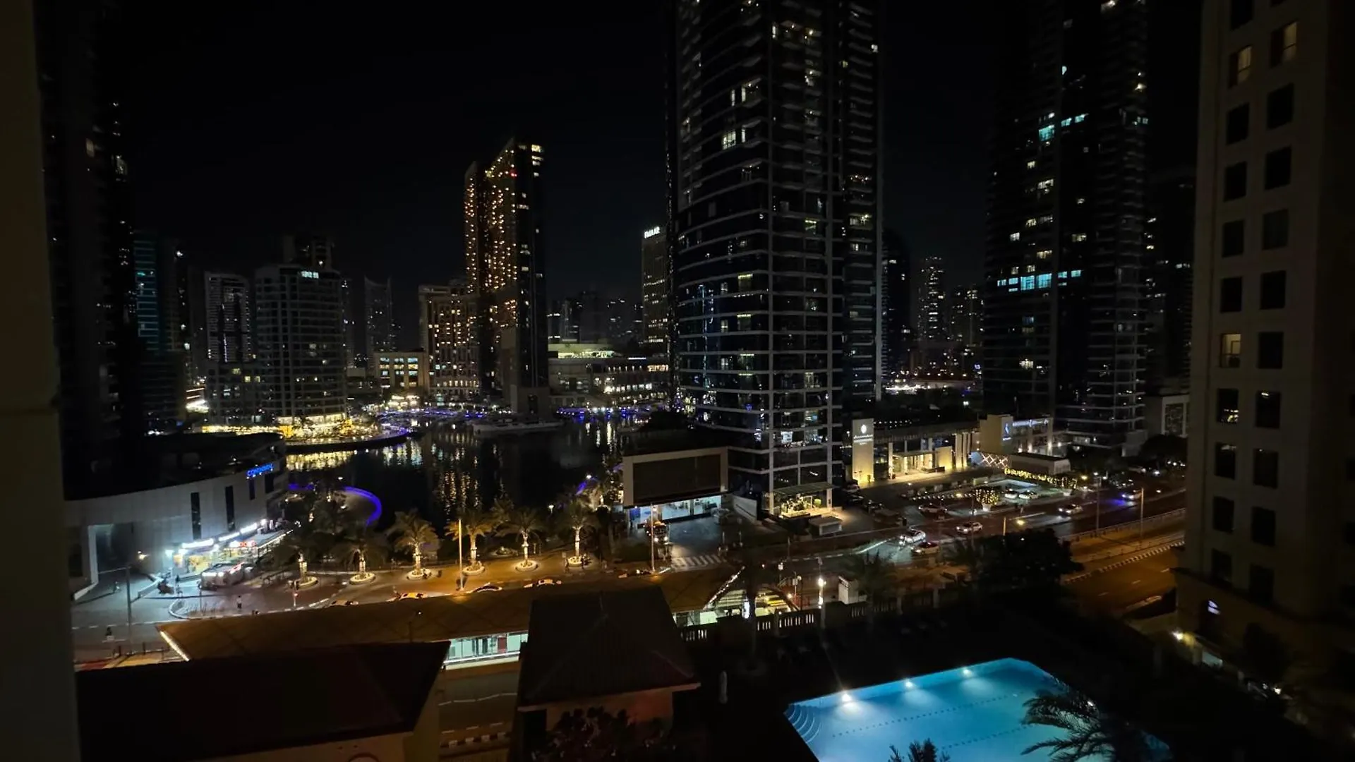 Executive Two Bedroom Apartment Facing Dubai Marina Mall United Arab Emirates