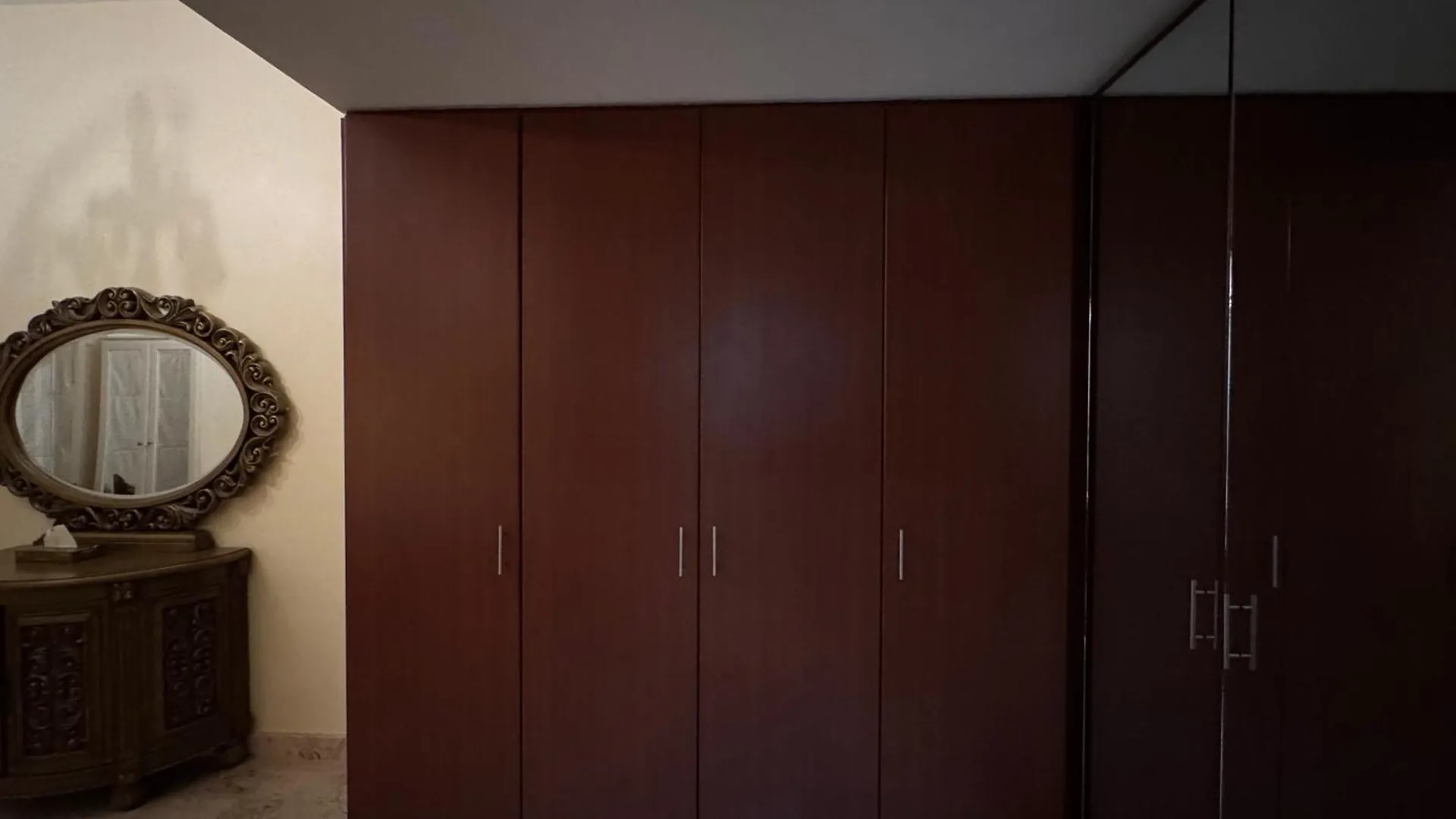 Executive Two Bedroom Apartment Facing Dubai Marina Mall 0*,