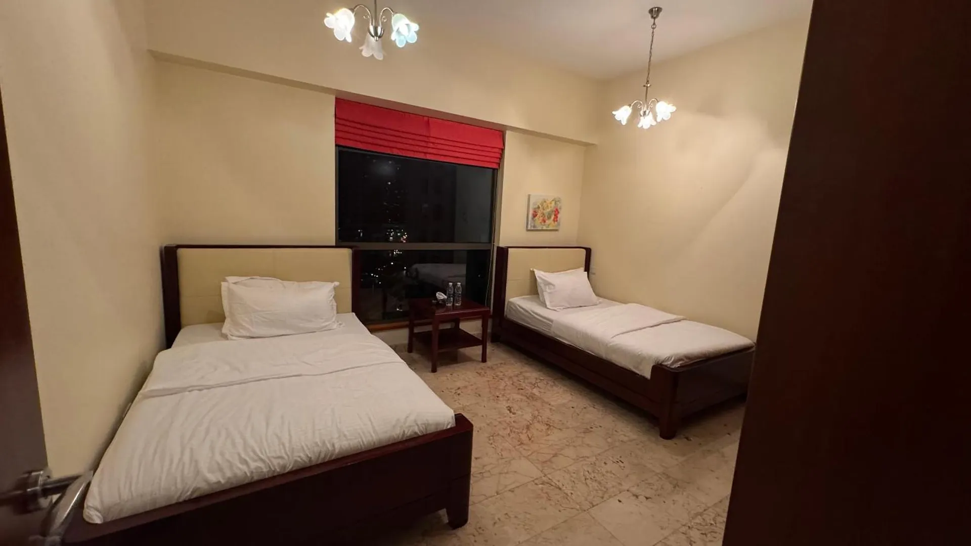 Executive Two Bedroom Apartment Facing Dubai Marina Mall